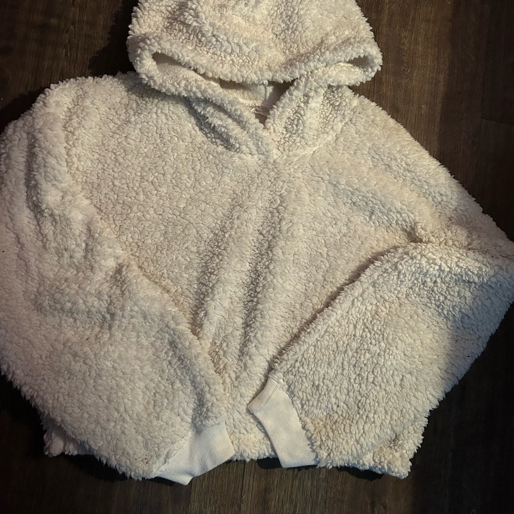 Gilly Hicks Plush White Hoodie